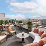 Mandarin Oriental,